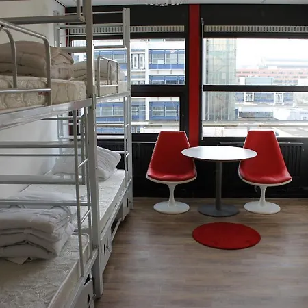 Hostelle *