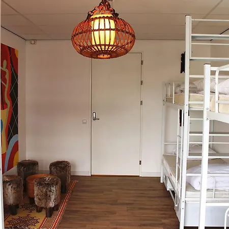 Hostelle *
