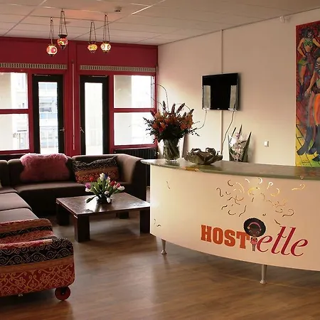 Hostelle *
